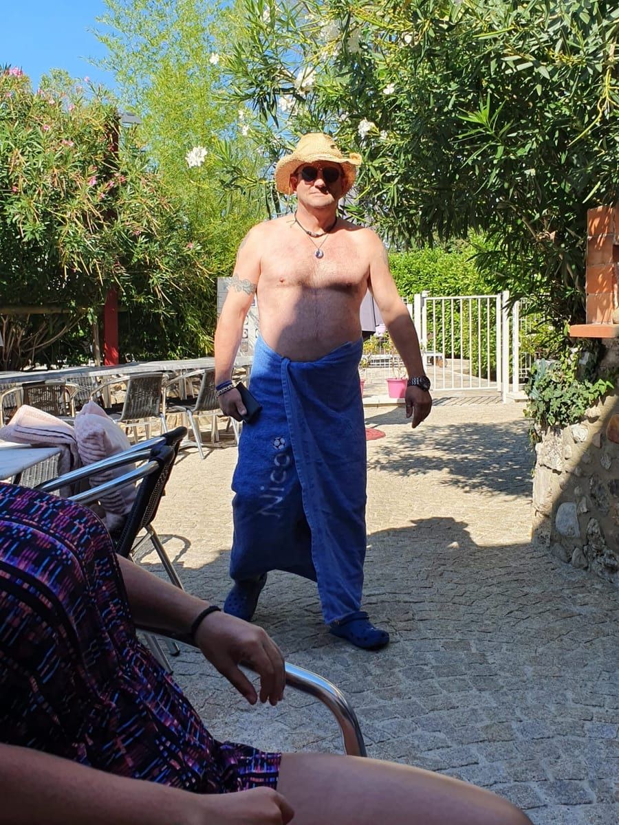 Profil von Aziz