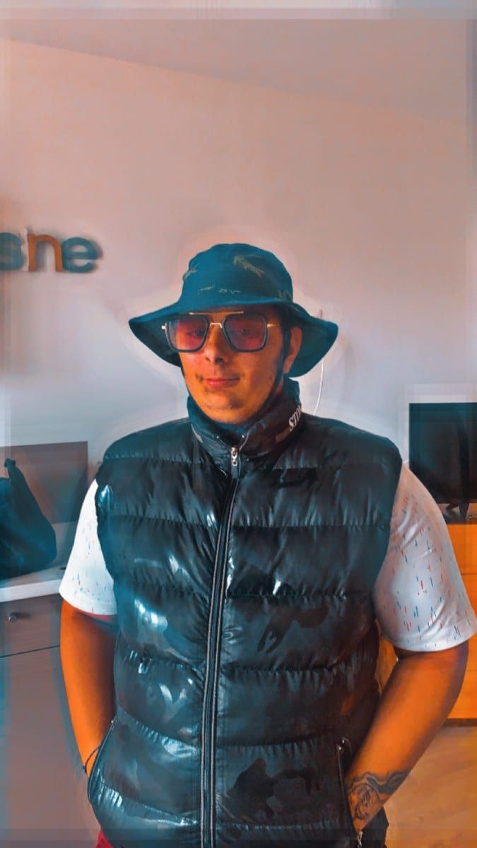 Profil von Sanka