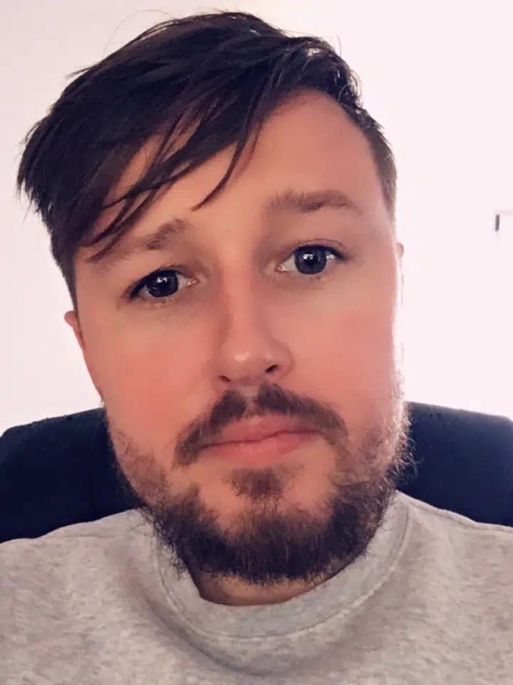 Profil von Lyrone